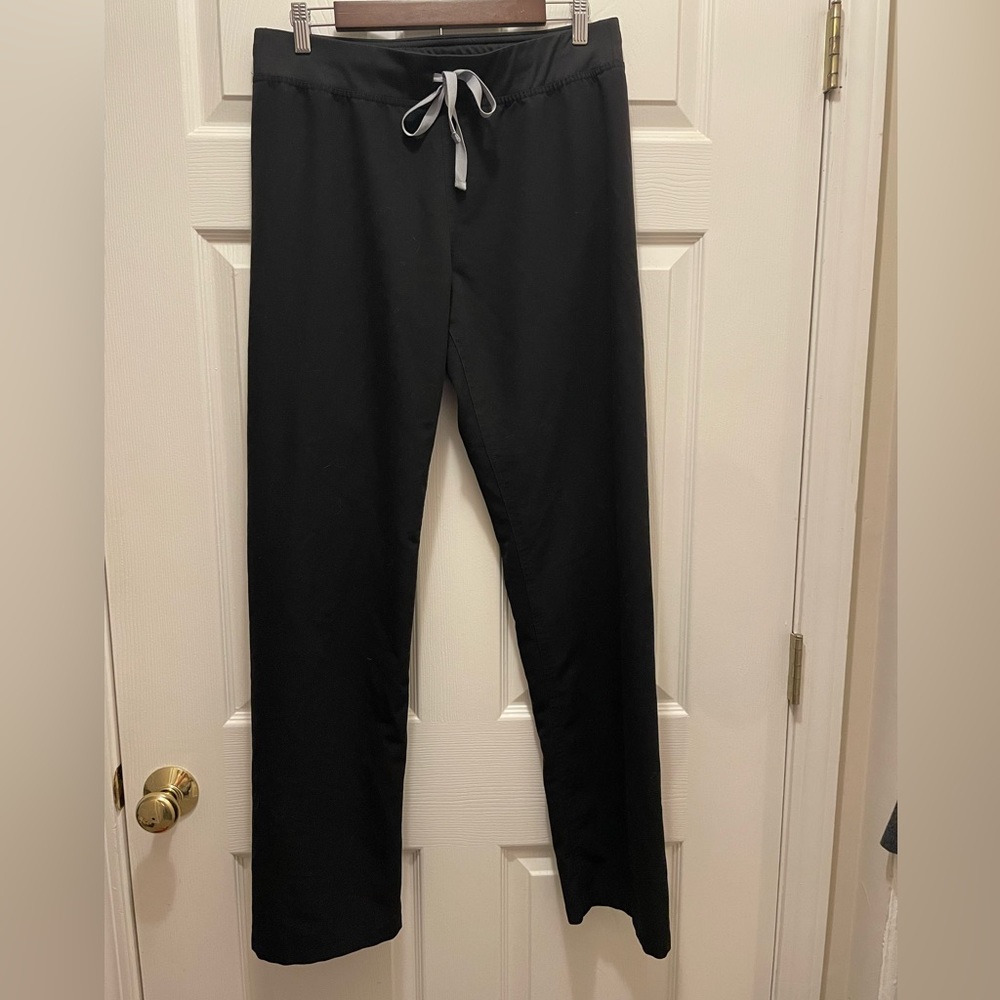 Figs women’s black pants